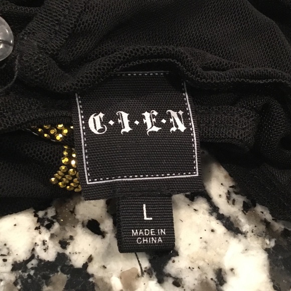 Glen Bodysuit - Picture 5 of 6